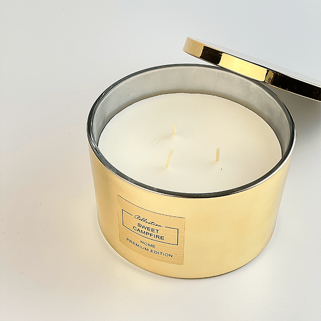 Ароматична свічка Pepco Home золота Sweet Campfire